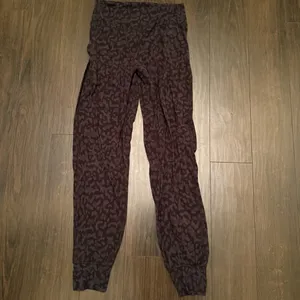 Lululemon Align Jogger 28" Formation Camo Deep Coal Multi thumbnail 4