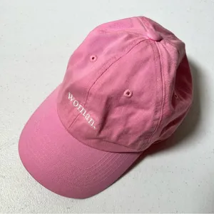 Hat Beast Pink Woman Embroidered Hat thumbnail 2