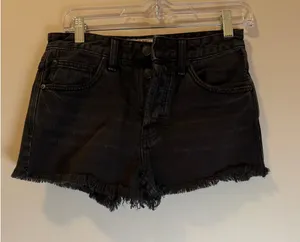 Free People Women Black Denim High Rise Frayed Cut Off Shorts Size 25 thumbnail 1