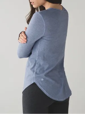 Lululemon Womens Yogini 5 Year Long Sleeve Top Size 8 Pima Cotton Lightweight thumbnail 2