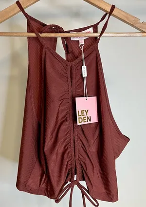 NWT Scrunch Front LeyDen maroon top- Large (fits like a med) thumbnail 1
