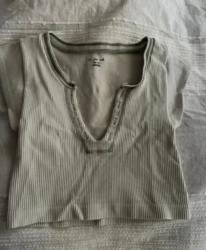 Urban Outfitters top thumbnail 1