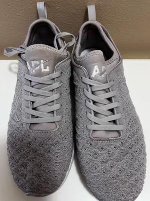 APL TechLoom Knit Sneaker in Gray Size 8.5 thumbnail 1