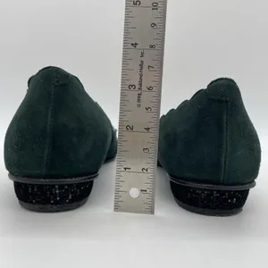 Brenda Zaro Womens 39.5 (US 8.5-9) Shoes Ballet‎ Flats Scalloped Green Suede thumbnail 5