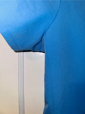 Fabletics Method 2-pocket scrub top thumbnail 4