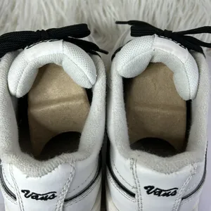 Vans “Lani” size 8 leather vintage white black thumbnail 13