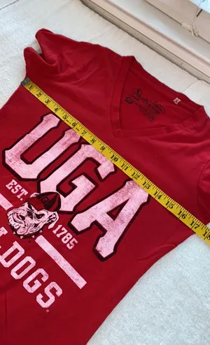 Pressbox by Royce Apparel T-shirt UGA Bulldogs and Uga on front size small thumbnail 5