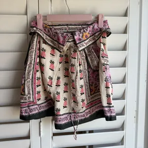 Agua Bendita Pink Cream Pineapple-Print Tie-Waist Short NWT thumbnail 3
