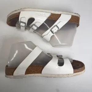 Birkenstock Birki's 39 L8 Sandals Florida Birko-Flor White Patent Triple Strap Slide Germany thumbnail 4