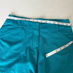 Nike Golf Turquoise Knit Shorts size 6 thumbnail 9