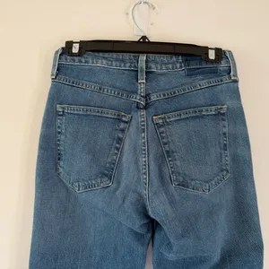 AMO Abigail Jeans in Peaceful Medium Wash Blue Patch Pocket Denim Size 26 thumbnail 11