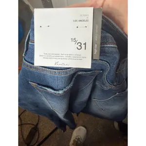 KAN CAN NWT High Rise Ankle‎ Skinny Raw Hem Medium Wash Denim Size 15/31 thumbnail 3