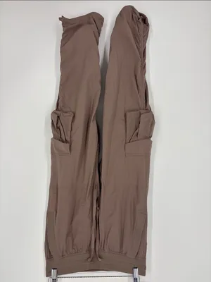 Lululemon Dance Studio Relaxed-Fit Mid-Rise Cargo Pant Women’s Size XS (4-6) thumbnail 2