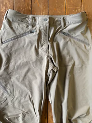 Salomon lightweight hiking pants or capris made with ActiLite fabric thumbnail 3