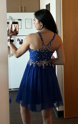 Windsor Sequin Homecoming Dress thumbnail 4