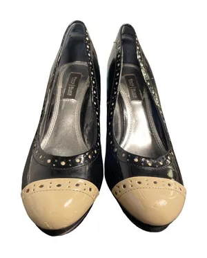 White House Black Market Women's Black Patent Shoes Size 6 SKU 1874 thumbnail 1