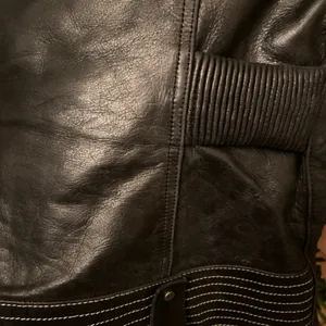 Harley Davidson Leather Jacket size Med thumbnail 7