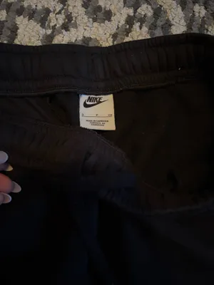 nike sweatpants thumbnail 3