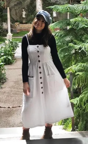 White Dress thumbnail 1