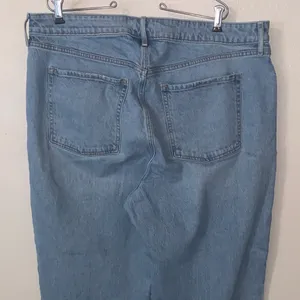Old Navy Extra High Rise Sky Hi Wide Leg Jeans Secret Smooth Pockets thumbnail 5