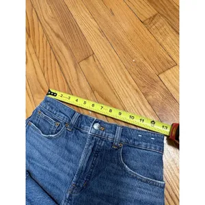 Madewell The Perfect Vintage Mid-Length Jean Short in Irmo Wash Comfort Stretch thumbnail 8