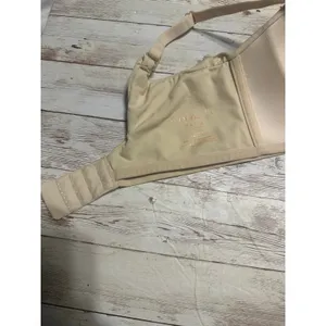 Truekind Wireless Bra Size Large Beige Neutral T-Shirt Padded Seamless Comfort thumbnail 5