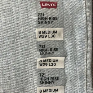 Levi's Women’s high rise skinny 721 jeans new with tags thumbnail 3