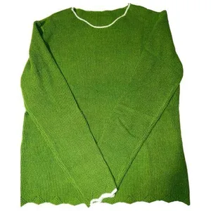 No name beautiful green white trim sweater! New thumbnail 1
