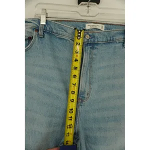 Abercrombie & Fitch The 90s Straight Ultra High Rise JeansLight Wash Blue 35 20R thumbnail 9
