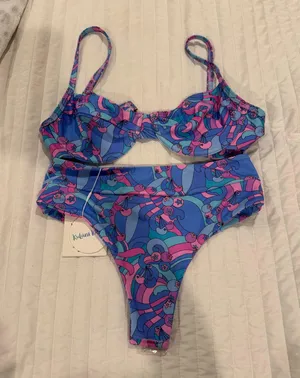 Kulani Kinis Bikini thumbnail 1
