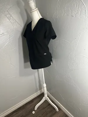 Figs Black V-Neck Scrub Top thumbnail 5