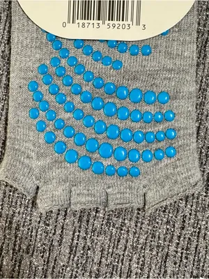 Gaiam Toeless Yoga Socks thumbnail 9