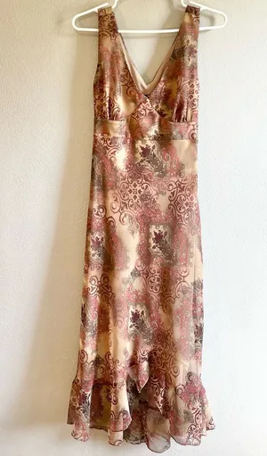 [New York and Company] Vintage Ruffle Hem Midi Dress- Size 8 thumbnail 1