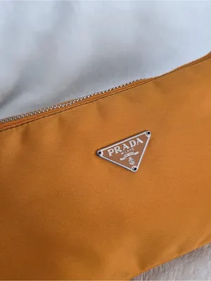 Authentic Prada Re-Edition 2002 Cloth Handbag thumbnail 4