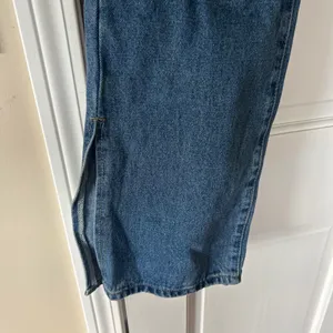 Adika jeans thumbnail 2