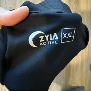 Zyia Active Black Joggers thumbnail 4