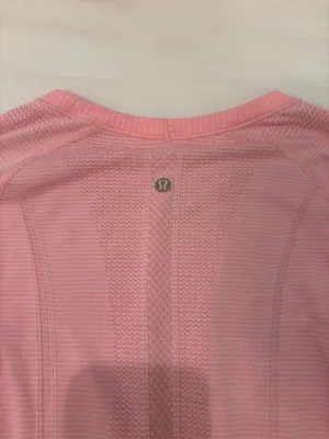 Lululemon Swiftly Tech Long Sleeve Shirt thumbnail 3