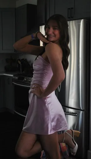 Windsor Homecoming Dress thumbnail 1