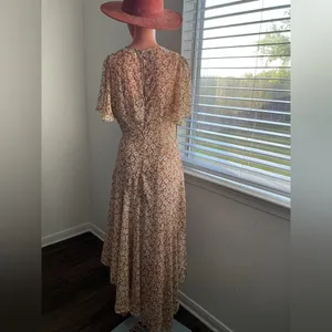Astr Floral Midi Dress in Yellow Size S thumbnail 2