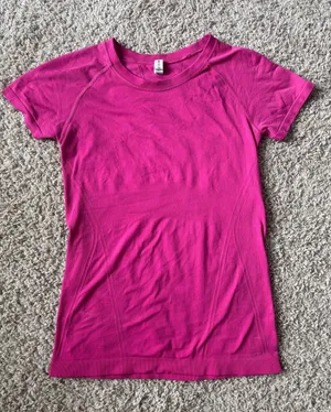 Athleta Hot Pink Short Sleeve Athletic Tee thumbnail 1