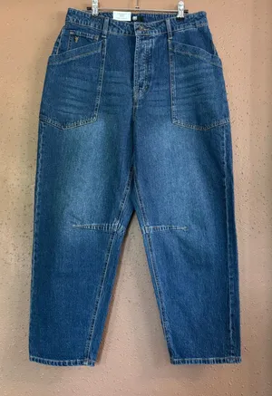 Frye Barrel Jean Medium Wash High Rise Button Fly Denim Size 8 NEW thumbnail 1