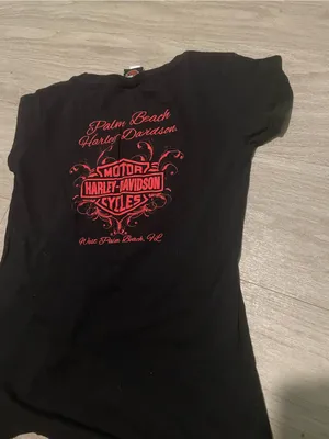 Harley-Davidson Black Tee with Red Rose Graphic thumbnail 2