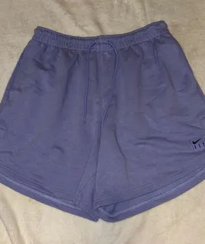 Nike Shorts thumbnail 1