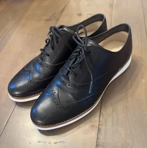 Cole Haan Women's ØriginalGrand Wingtip Oxfords Size 8.5 Black thumbnail 1