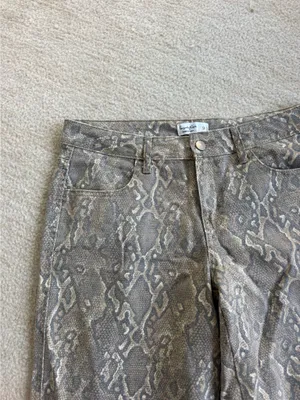 Snakeskin Wide thumbnail 2