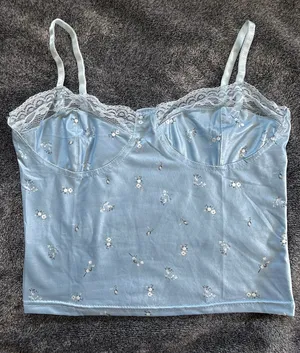 Crop Top thumbnail 1