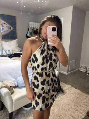 H&M Dress thumbnail 2