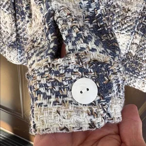 NWT Blank NYC Once In A Lifetime Cropped Tweed Shacket Size XS Retail $128.00 thumbnail 10