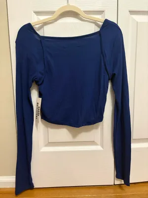 Urban Outfitters Top thumbnail 4