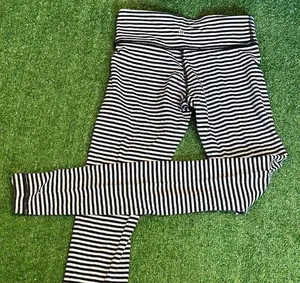 Lululemon Wunder Under Rare White Black Striped Athletic Pant Leggings thumbnail 1